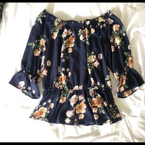 Off the shoulder blouse 1X